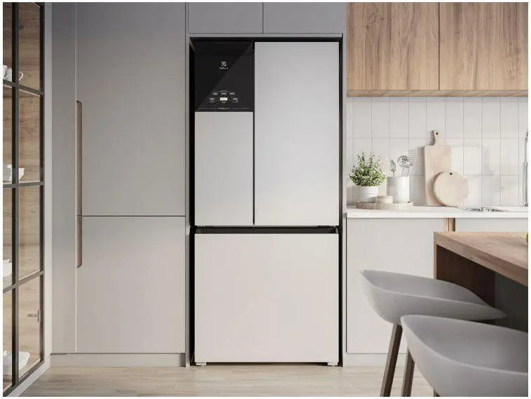 Geladeira 590L