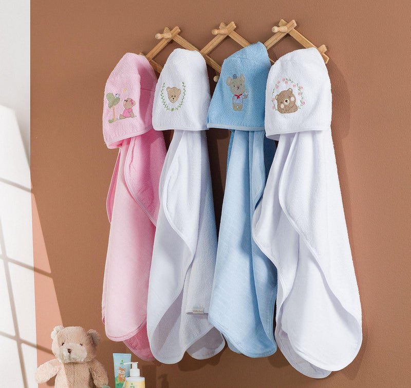Toalha Para Bebes Com Fralda Macia e Capuz Bordado Rosa